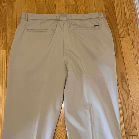 Greg Norman golf men’s dress pants 38/32 - Picture 3 of 3
